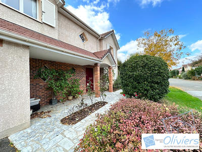 Maison - 164 m² - 7 pièces