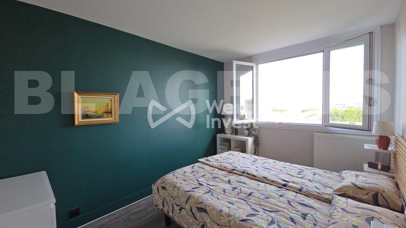 Appartement - 89 m² - 5 pièces