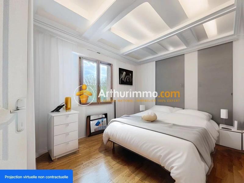 Maison - 102 m² - 5 pièces