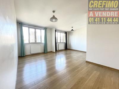 Appartement - 75 m² - 4 pièces