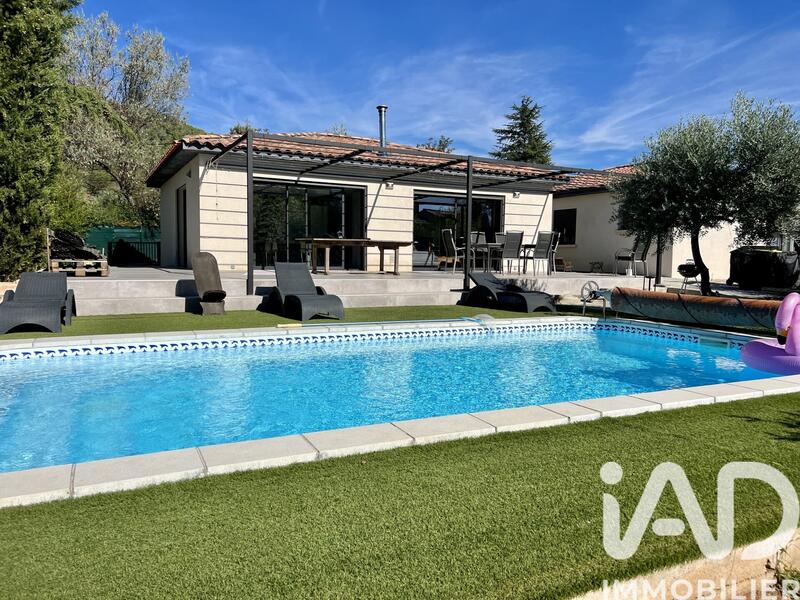 Maison - 156 m² - 5 pièces