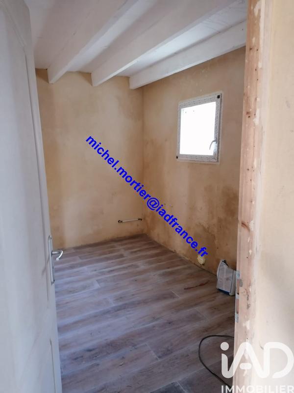 Maison - 217 m² - 9 pièces