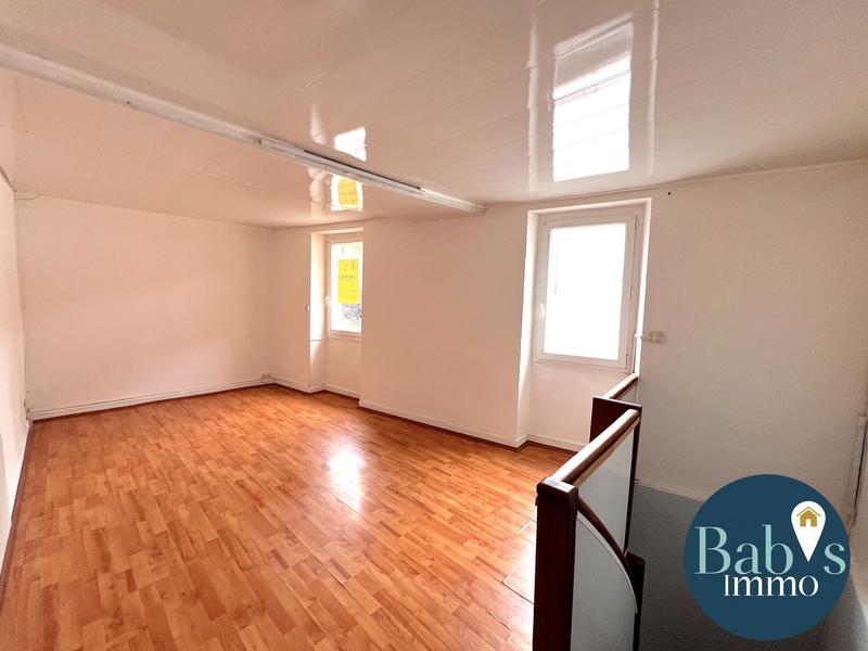 Maison - 61 m² - 4 pièces