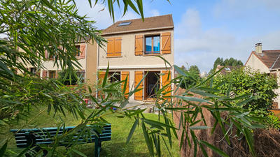 Maison - 100 m² - 5 pièces