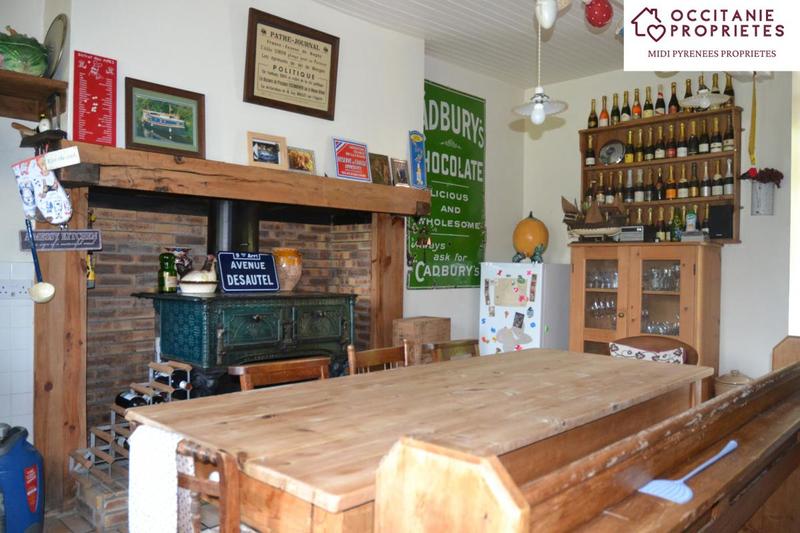 Propriété - 200 m² - 9 pièces