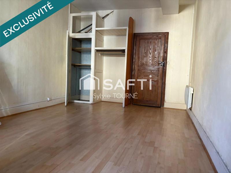 Maison - 185 m² - 9 pièces