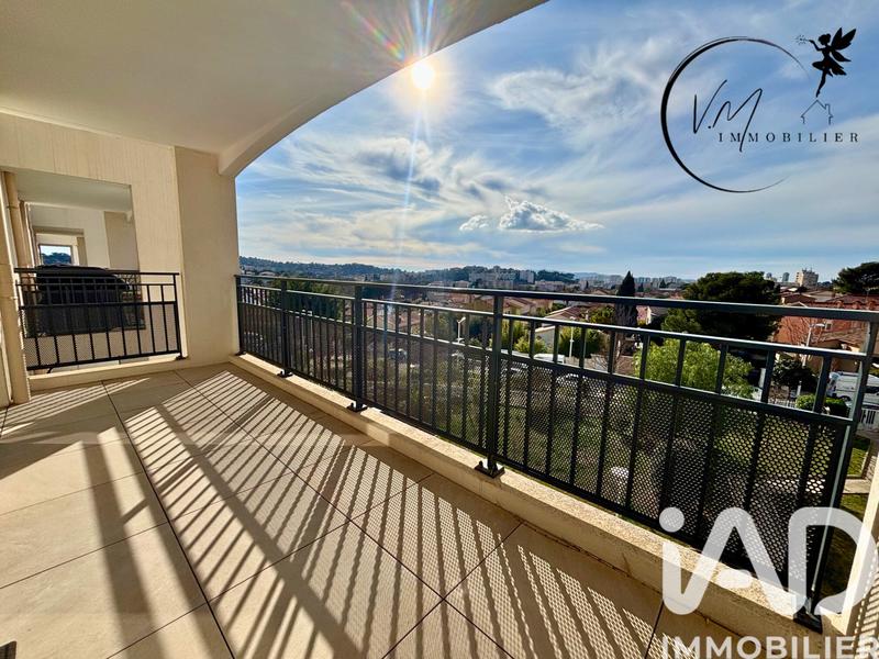 Appartement - 64 m² - 3 pièces