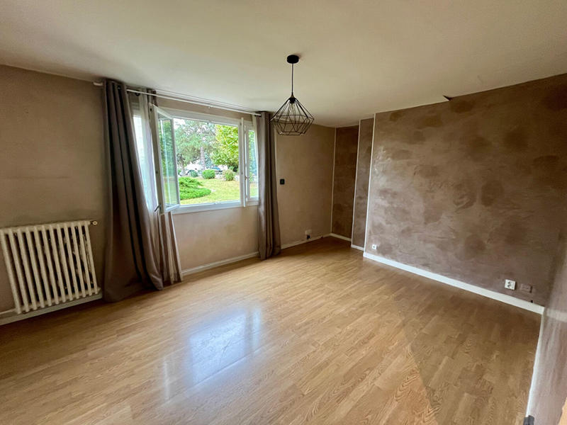 Appartement - 65 m² - 4 pièces