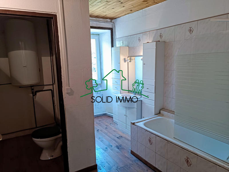 Maison de village - 262 m² - 8 pièces