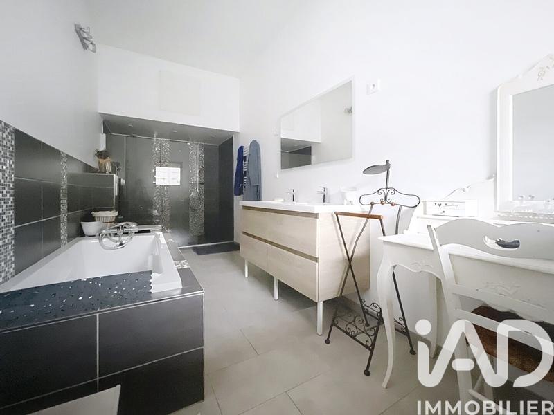 Maison - 155 m² - 6 pièces