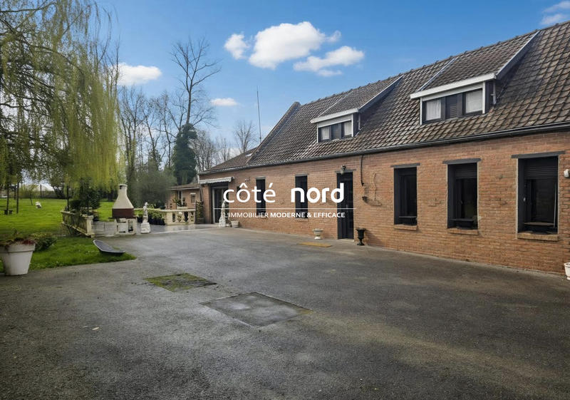 Maison - 130 m² - 4 pièces