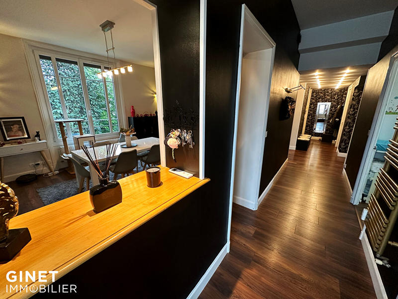 Appartement - 138 m² - 5 pièces