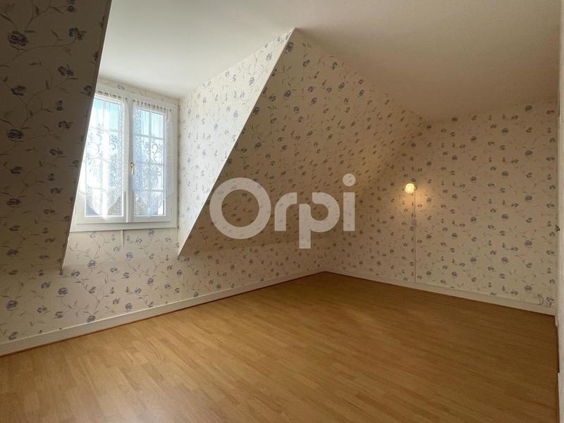 Maison - 151 m² - 5 pièces