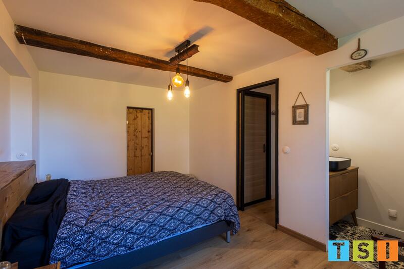 Maison - 188 m² - 5 pièces