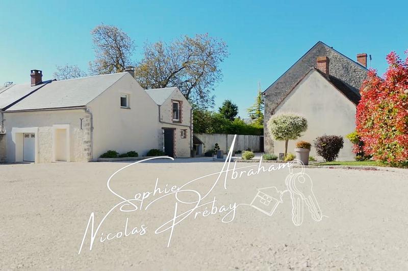 Maison - 165 m² - 9 pièces