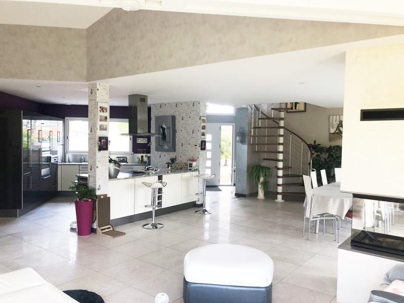 Maison d'architecte - 177 m² - 6 pièces