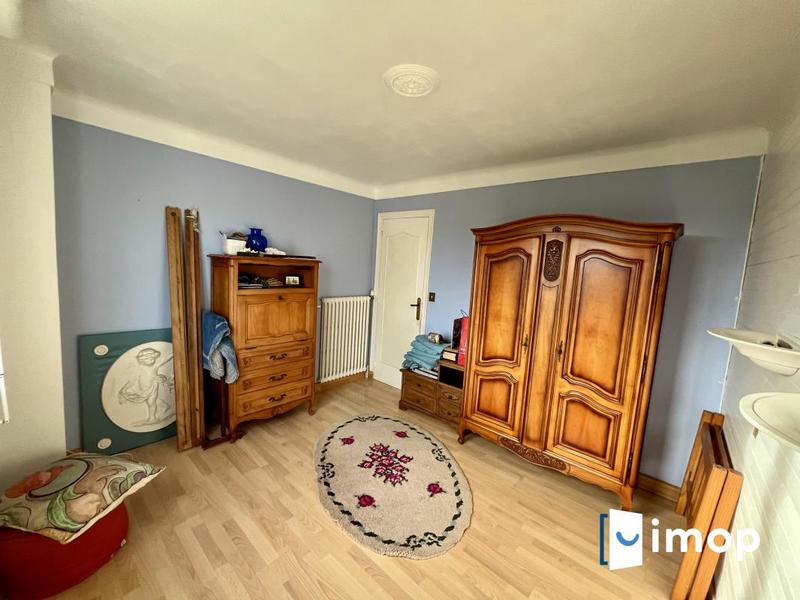 Maison - 168 m² - 7 pièces