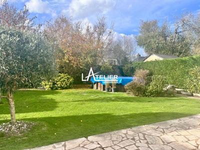 Maison - 149 m² - 7 pièces