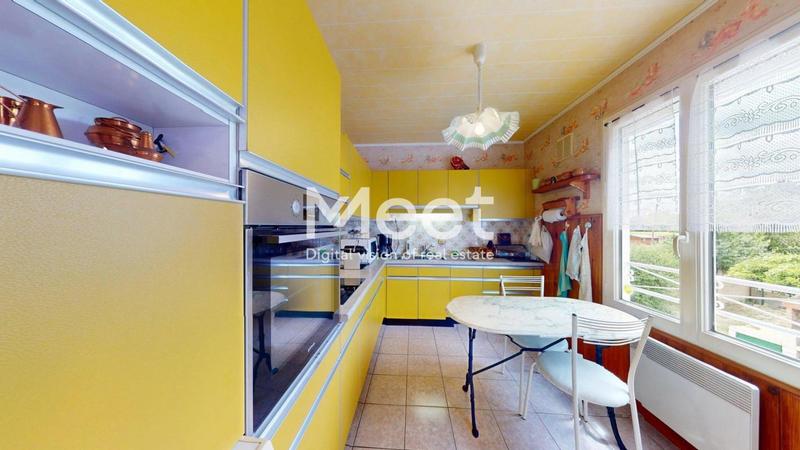 Pavillon - 130 m² - 7 pièces