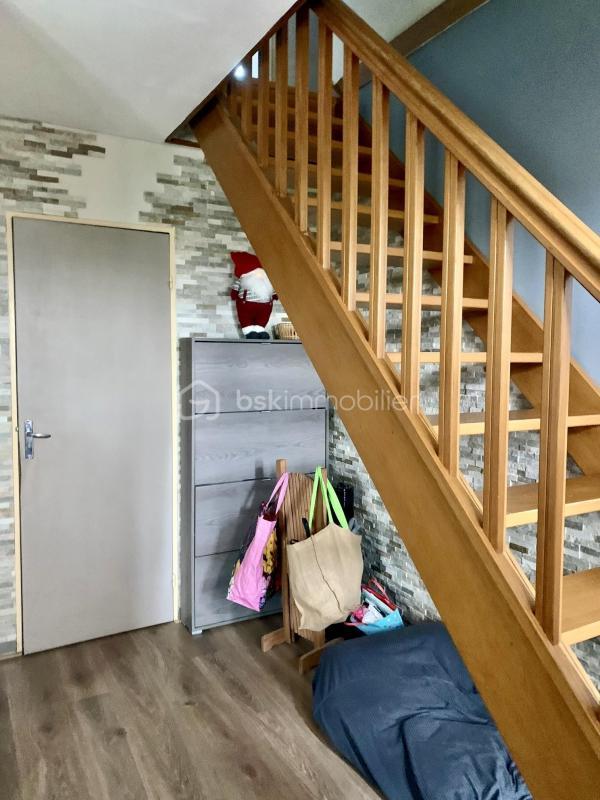 Maison traditionnelle - 105 m² - 6 pièces