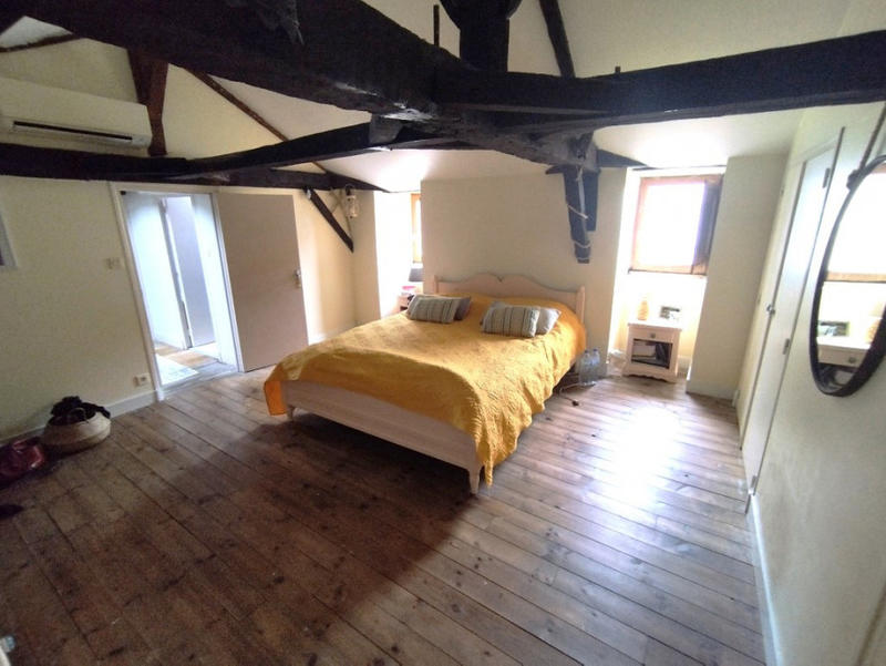 Maison - 144 m² - 6 pièces