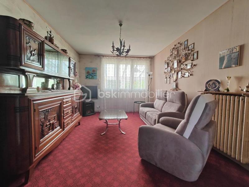 Maison - 89 m² - 5 pièces