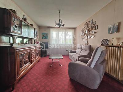 Maison - 89 m² - 5 pièces