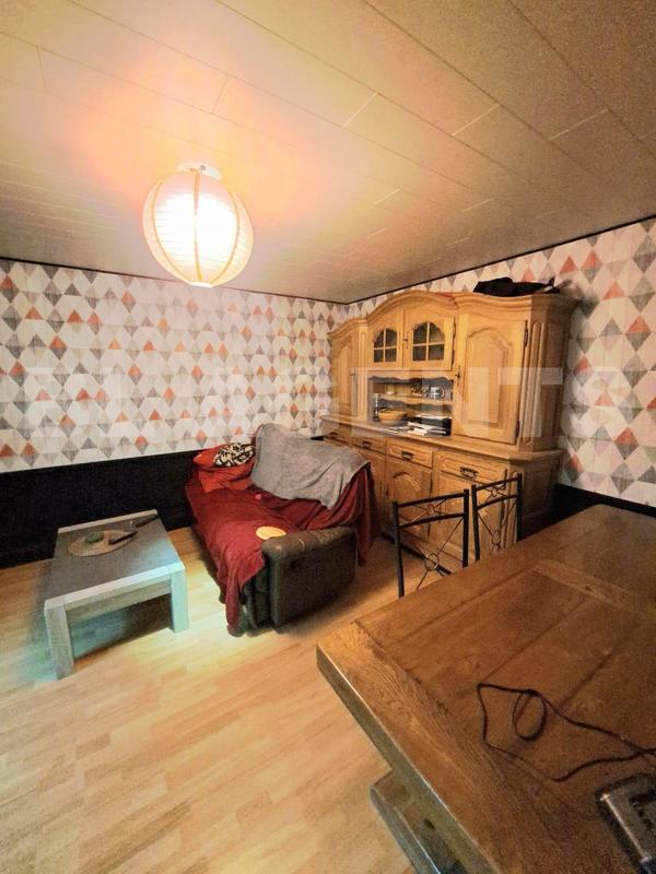 Maison - 77 m² - 5 pièces