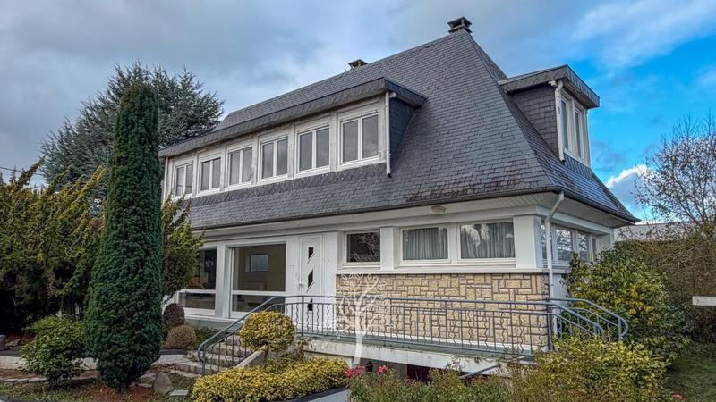 Maison - 145 m² - 4 pièces