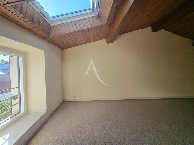 Maison - 101 m² - 4 pièces