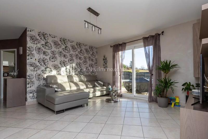 Maison - 102 m² - 4 pièces