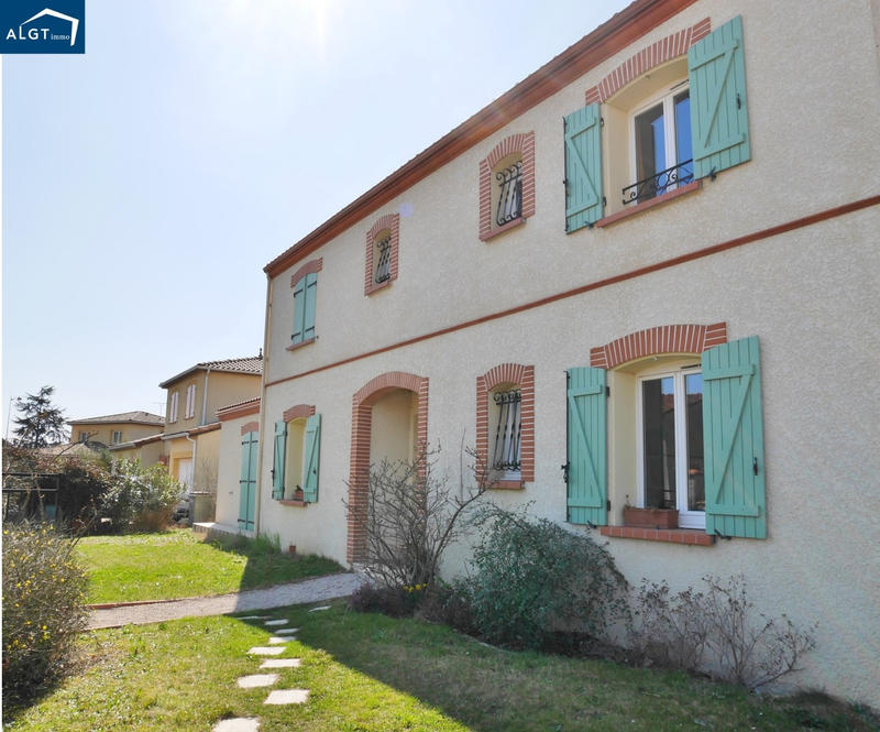 Villa - 192 m² - 8 pièces