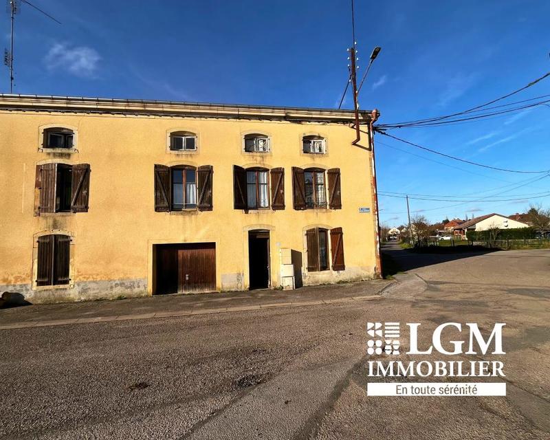 Immeuble - 104 m² - 4 pièces