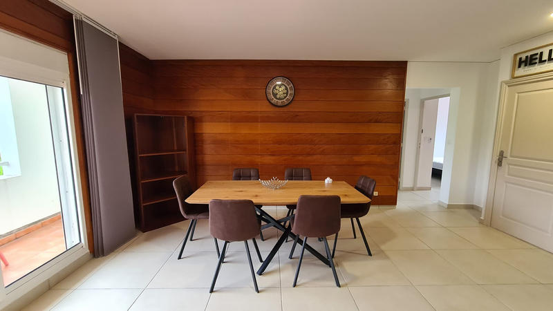 Appartement - 120 m² - 5 pièces