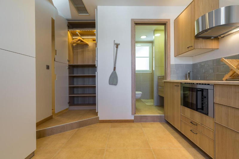 Appartement - 177 m² - 8 pièces