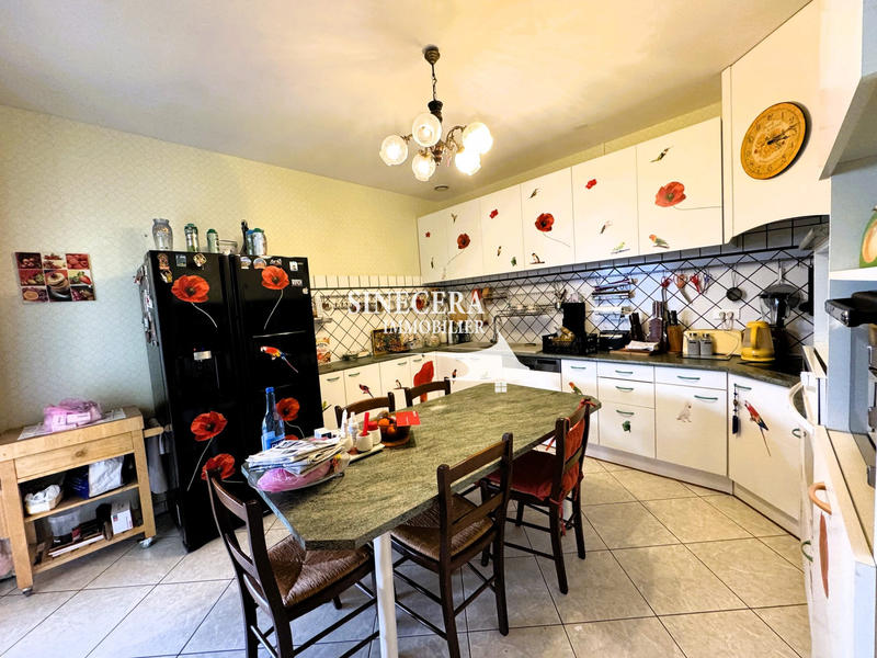 Maison - 151 m² - 5 pièces