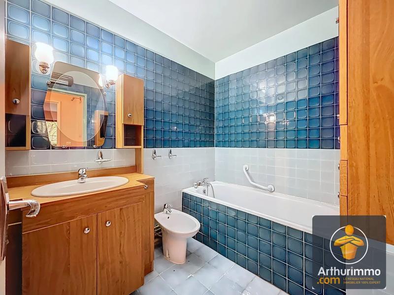 Appartement - 104 m² - 5 pièces