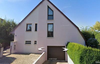 Maison - 180 m² - 6 pièces