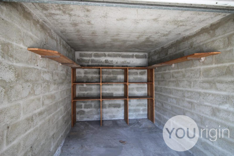 Parking / Garage - 16 m²