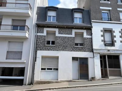 Immeuble - 120 m² - 6 pièces