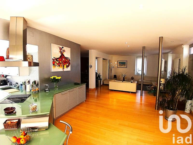 Maison de ville - 319 m² - 8 pièces