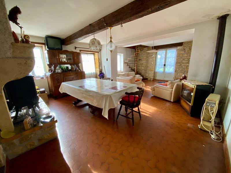 Maison - 76 m² - 5 pièces