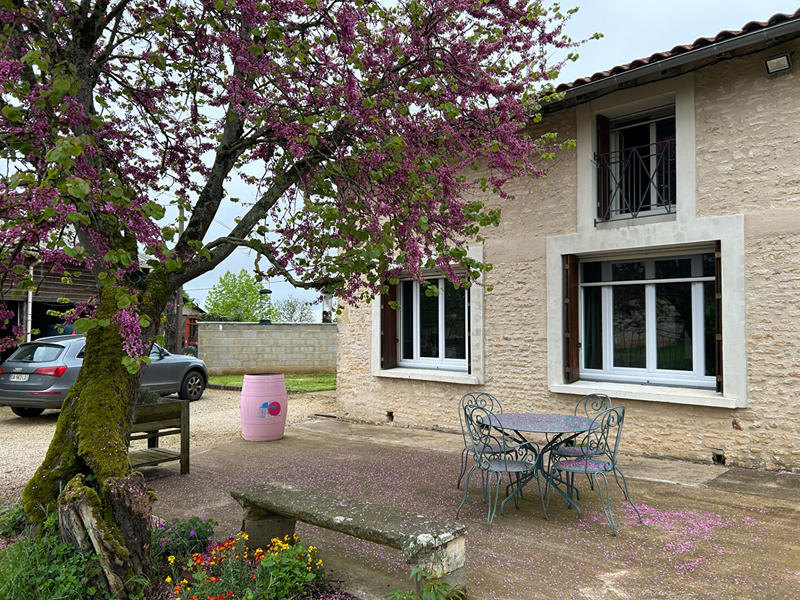 Maison - 163 m² - 6 pièces