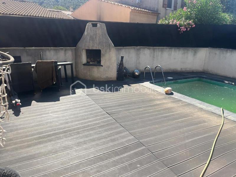 Villa - 90 m² - 4 pièces