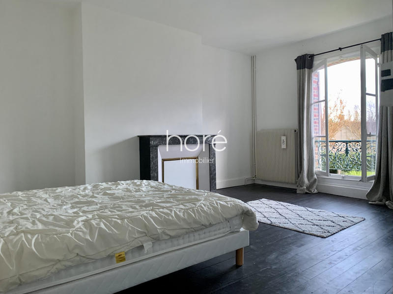 Maison ancienne - 275 m² - 8 pièces