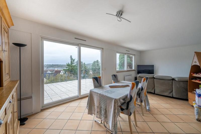Maison - 130 m² - 4 pièces