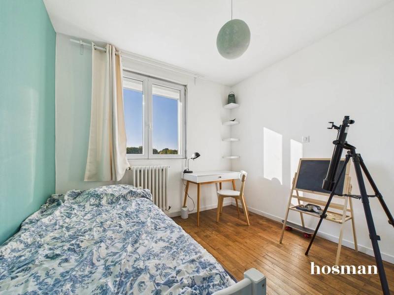 Maison - 144 m² - 8 pièces