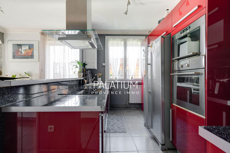 Maison - 146 m² - 7 pièces