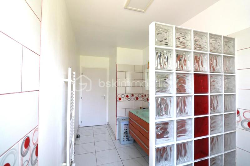 Maison - 118 m² - 5 pièces