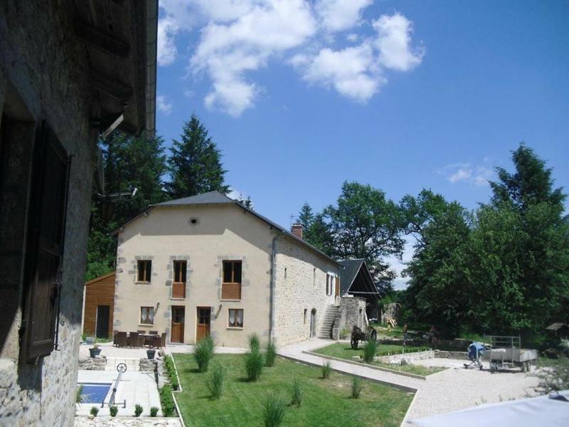 Corps de ferme - 425 m² - 12 pièces